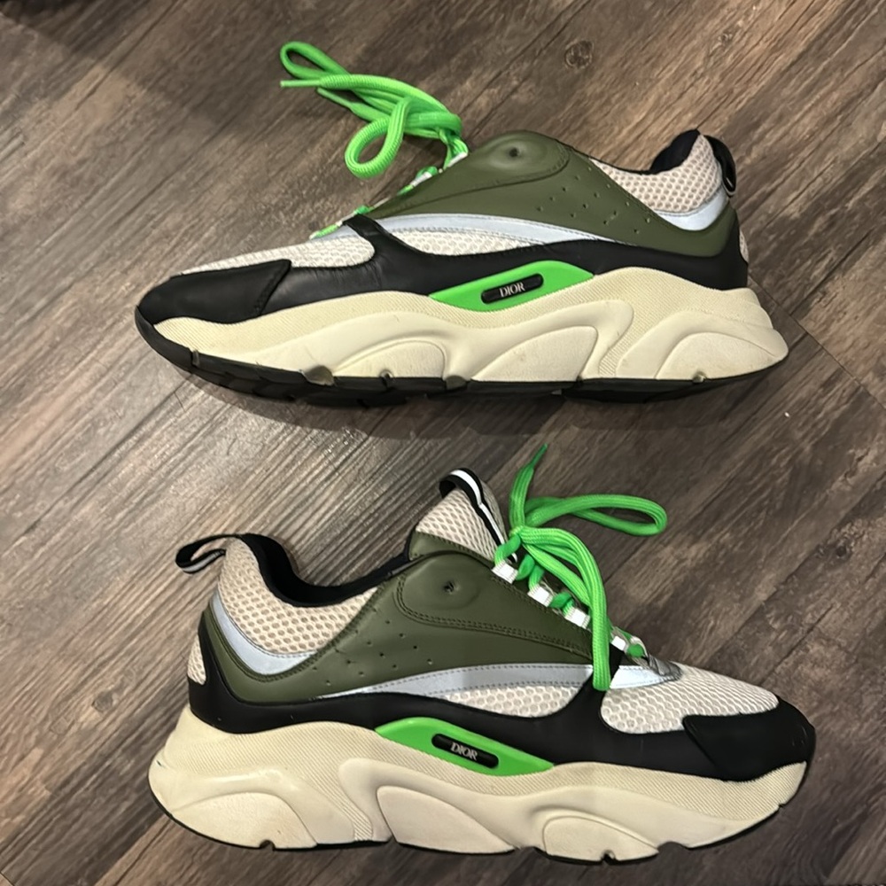 Dior b22 khaki pistachio sz44